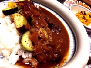 玉ぶちアミメ皿 カレー