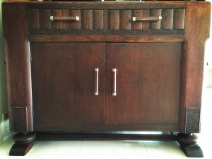 食器棚・チェスト